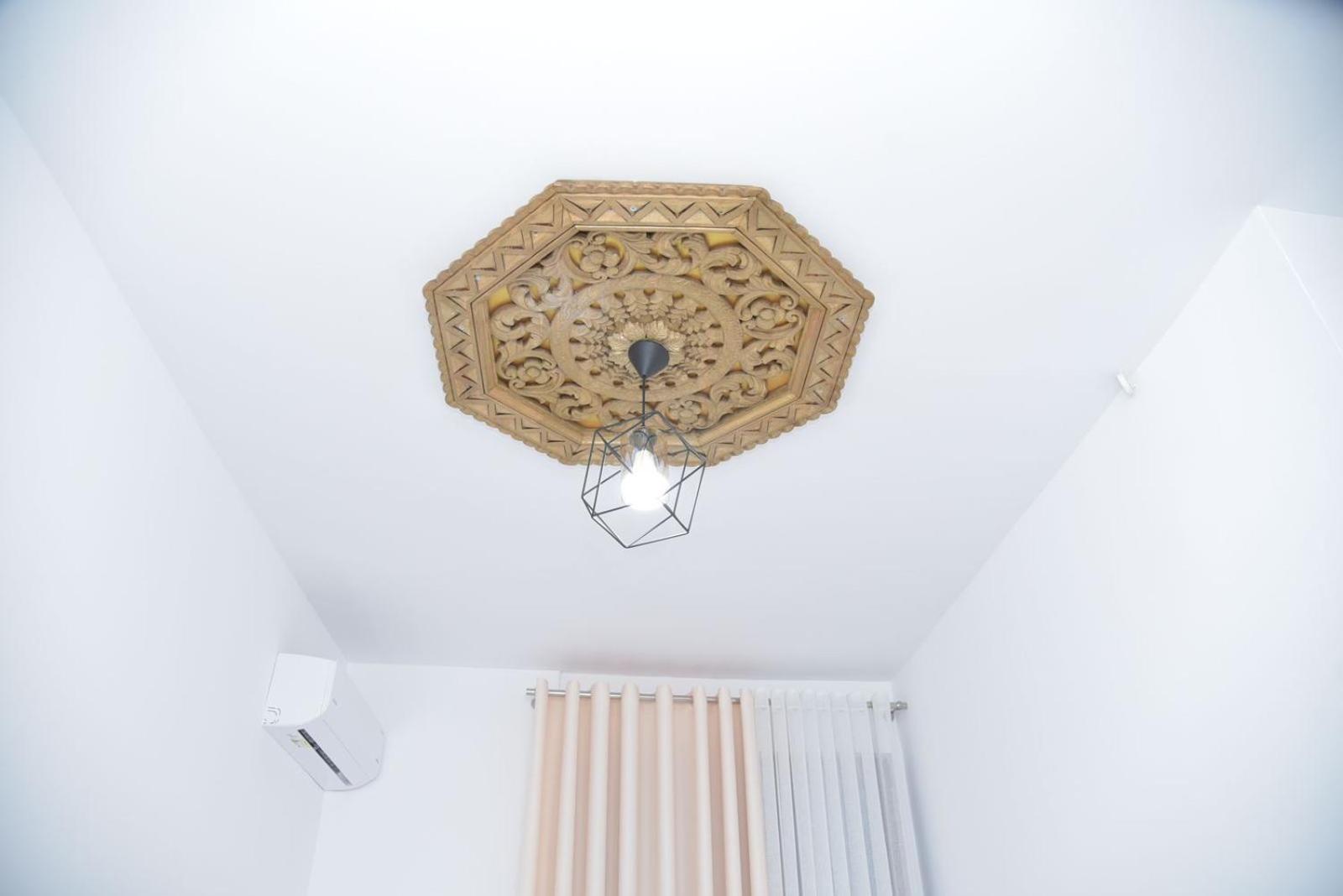 Vila Franko Berat Bagian luar foto