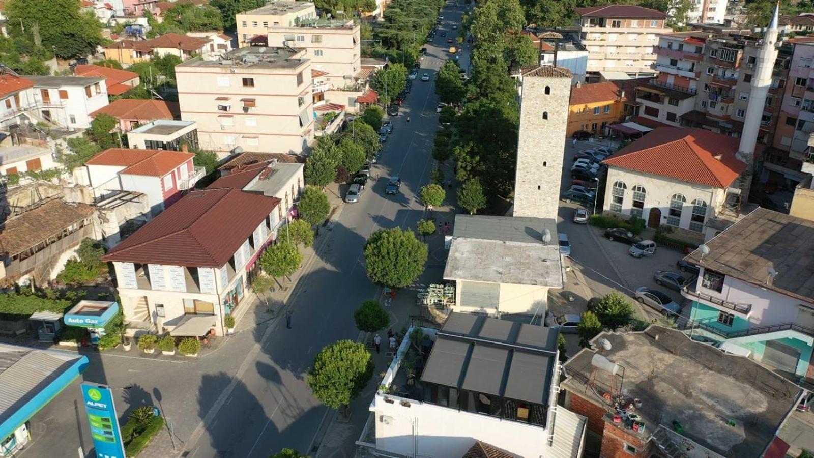 Vila Franko Berat Bagian luar foto